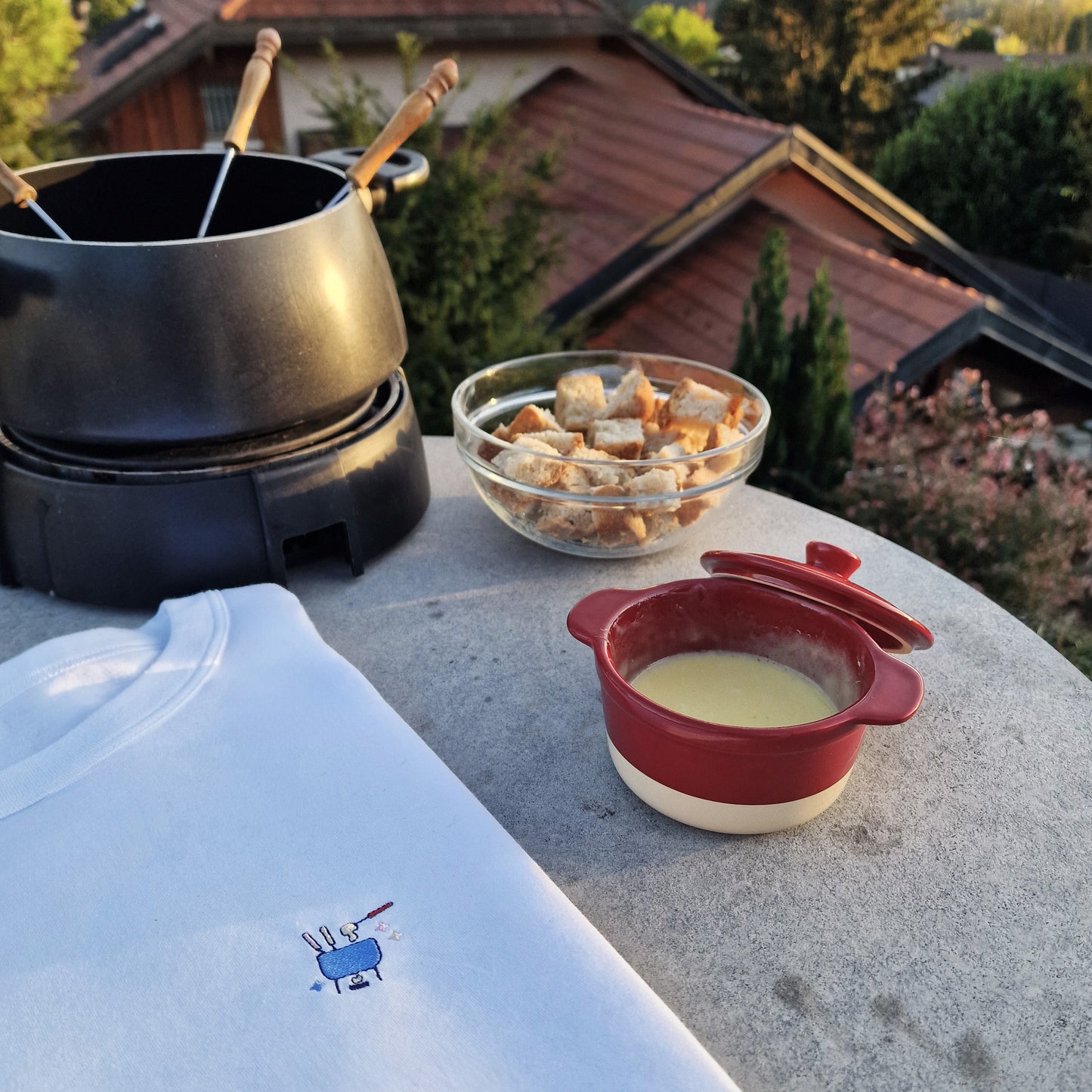 T-shirt brodé - Fondue